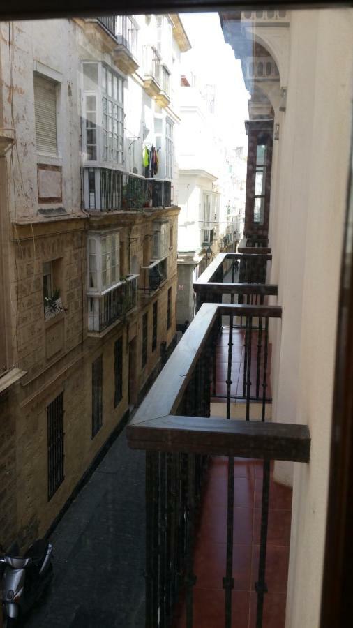 Apartamento San Felipe Neri Apartment กาดิซ ภายนอก รูปภาพ