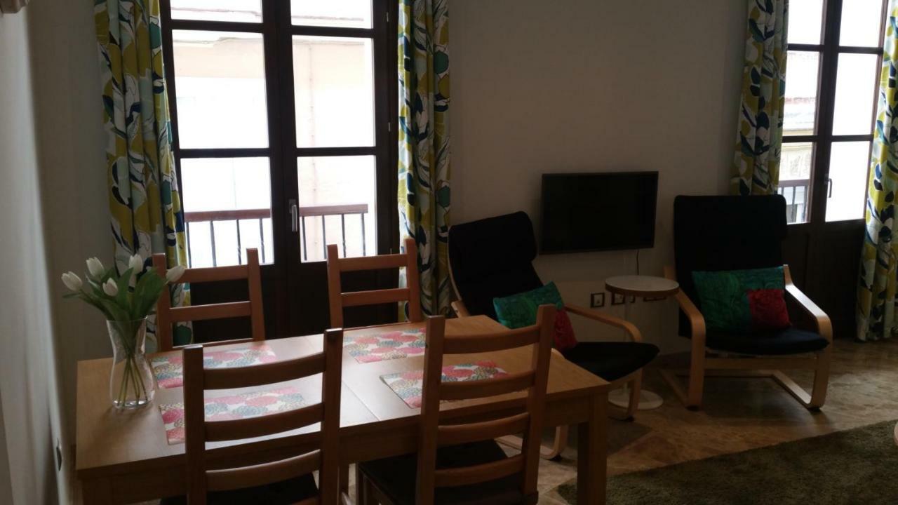 Apartamento San Felipe Neri Apartment กาดิซ ภายนอก รูปภาพ